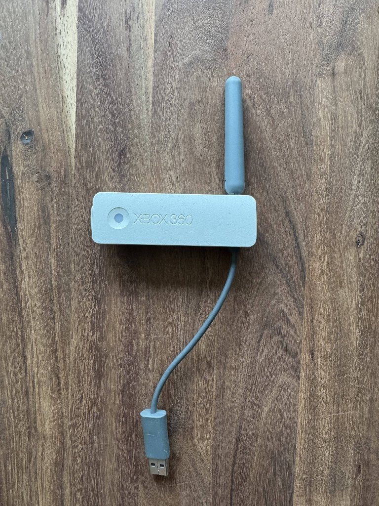 Microsoft Xbox 360 Wireless Netwerk WiFi Adapter, Ophalen of Verzenden, Zo goed als nieuw, Voeding of Kabel, Xbox 360