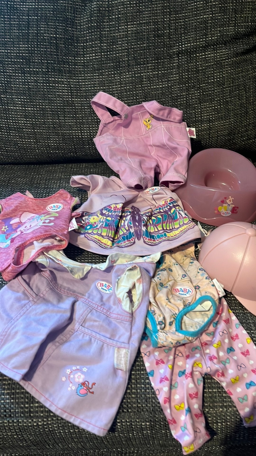 Kleding en potje baby born, Kinderen en Baby's, Speelgoed | Poppen, Ophalen of Verzenden, Zo goed als nieuw, Babypop