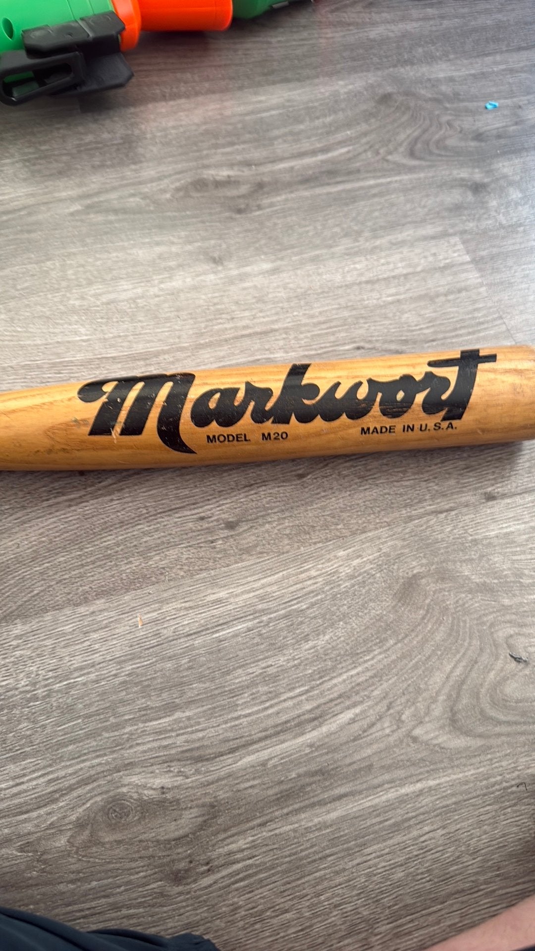 Knuppel voor honk bal nooit gebruikt markwort, Sport en Fitness, Honkbal en Softbal, Ophalen, Zo goed als nieuw, Honkbal, Knuppel