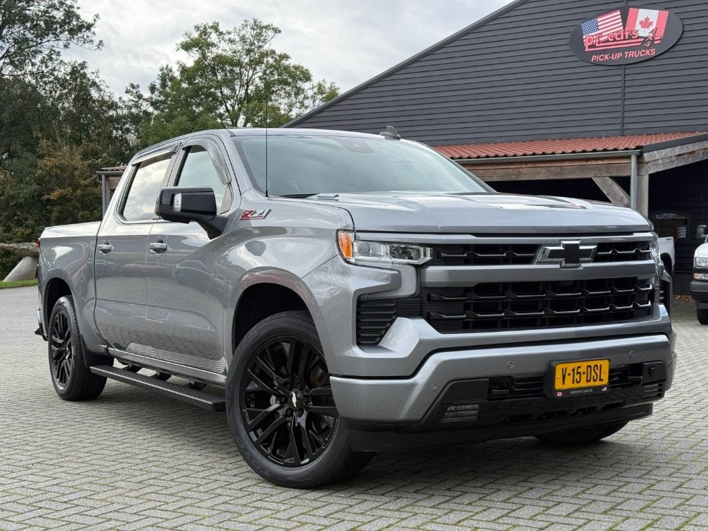 Chevrolet Silverado RST 3.0L L6 Duramax Diesel Bedrijfswagen, Auto's, Automaat, Zwart, Leder, Diesel