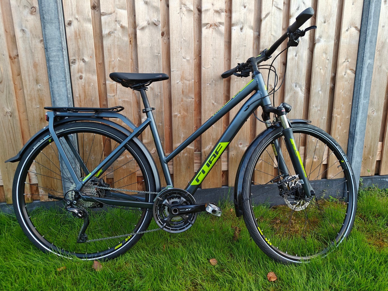 Cube Kathmandu Pro HPA 28" 50cm Hybride Tourfiets Nieuwstaat, 28 inch, Zo goed als nieuw, Schijfrem, Ophalen