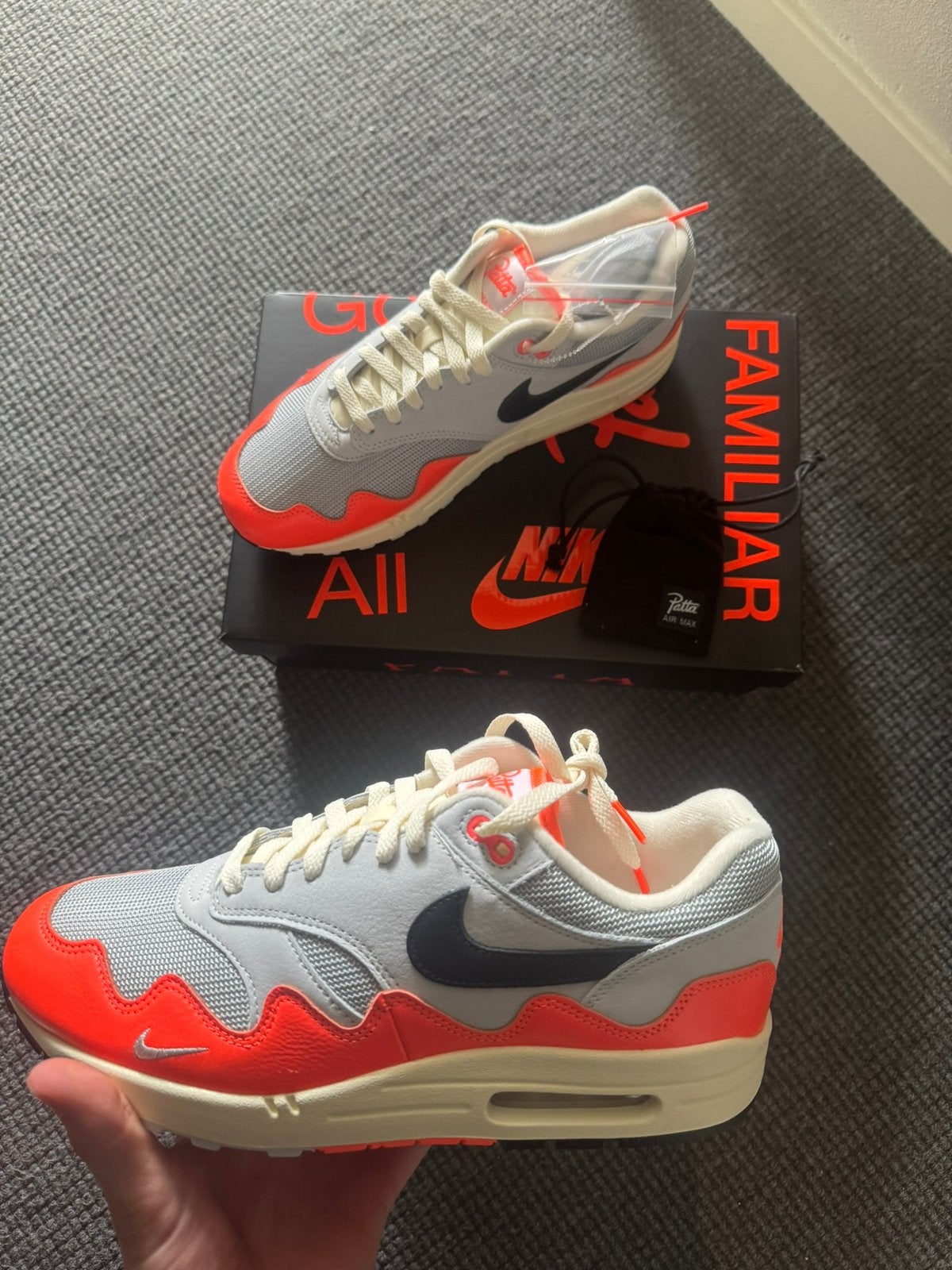 NIKE AIR MAX 1 X PATTA WAVES "HYPER CRIMSON", Ophalen of Verzenden, Nieuw, Wit