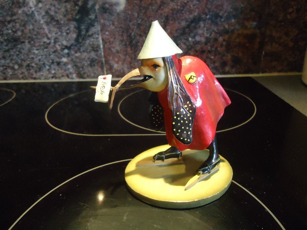 Vogel met brief uit De Verzoeking van de Heilige Antonius, Ophalen of Verzenden, Gebruikt, Dier
