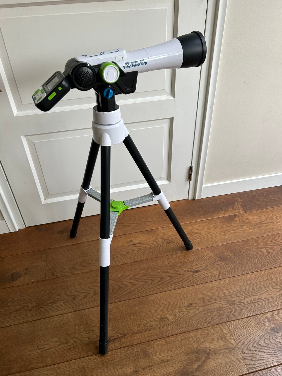 Vtech interactieve video telescoop, Ophalen of Verzenden, Zo goed als nieuw, Minder dan 80 mm, Lenzentelescoop (refractor)