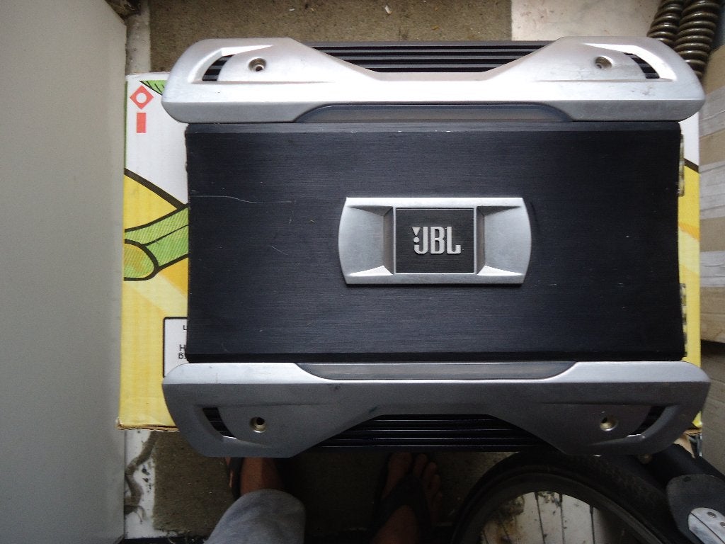 TE KOOP JBL MONOBLOCK 3501.1 VERSTERKER 350 WATT RMS, Auto diversen, Autospeakers, Ophalen, Zo goed als nieuw