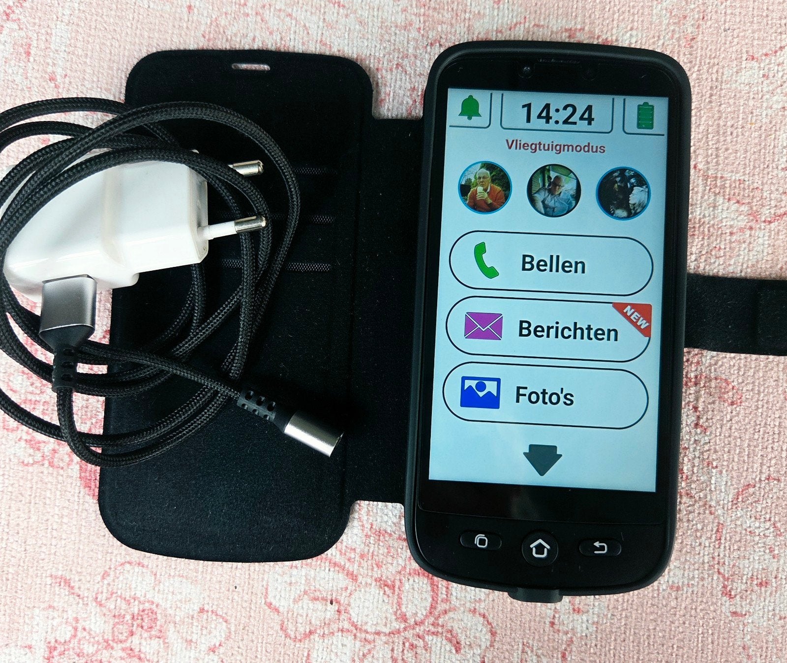 Swissvoice G50 Senioren Smartphone - Eenvoudig in gebruik, Gebruikt, Overige modellen, 3 tot 6 megapixel, Ophalen of Verzenden