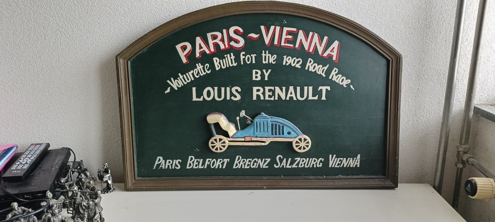 Vintage Louis Renault Paris-Vienna Voiturrette Wandbord, Antiek en Kunst, Ophalen of Verzenden