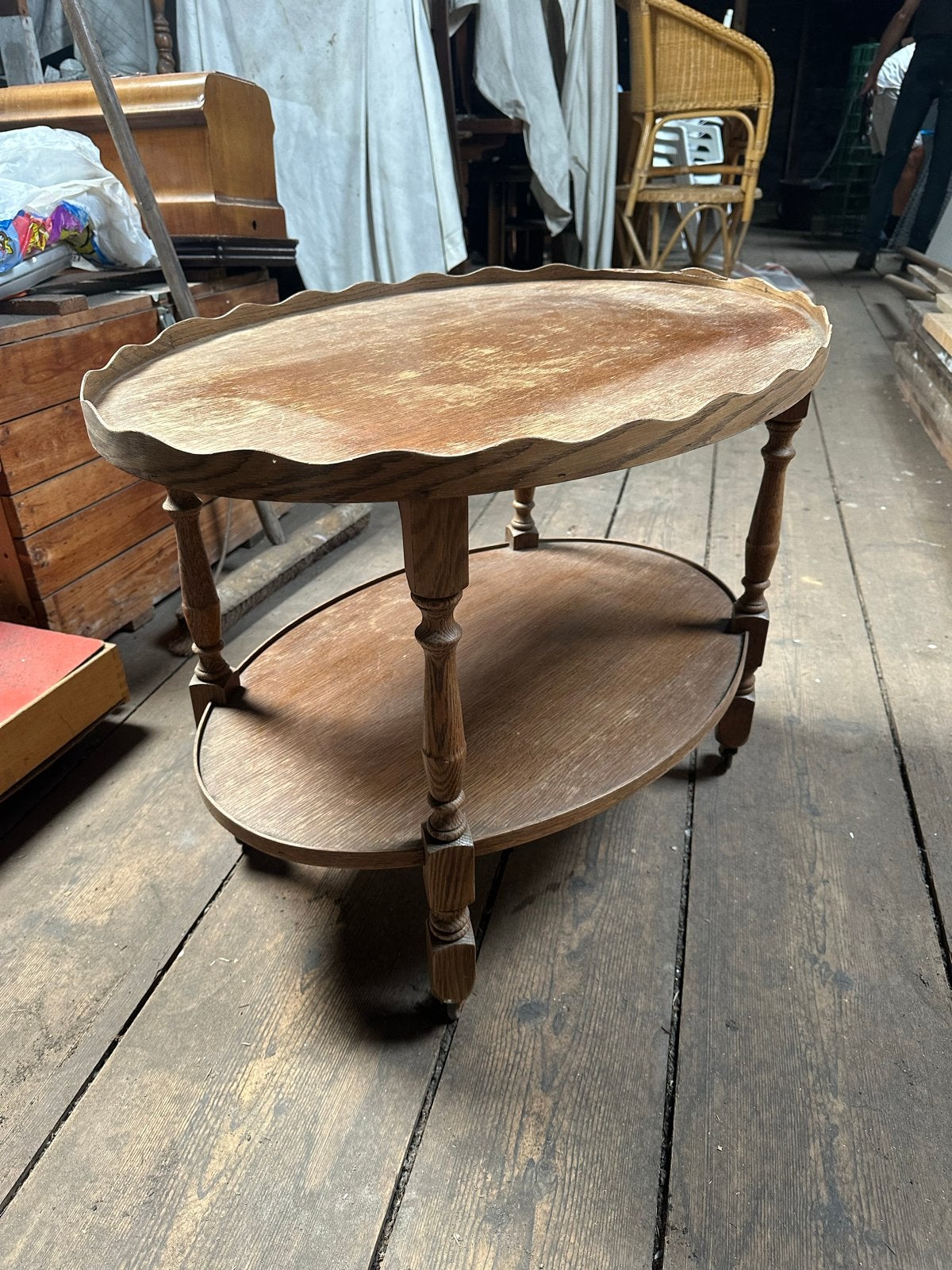 Vintage houten theewagen met twee niveaus, Ophalen