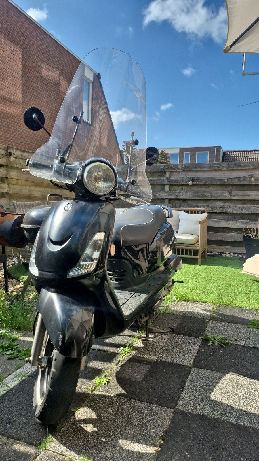 Sym Bromfiets met nieuwe zuiger, Fietsen en Brommers, Scooters | SYM, Ophalen, Gebruikt, Benzine, Overige modellen