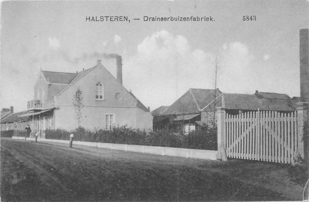388-512-025 Halsteren Draineerbuizenfabriek, Verzenden, Voor 1920, Noord-Brabant