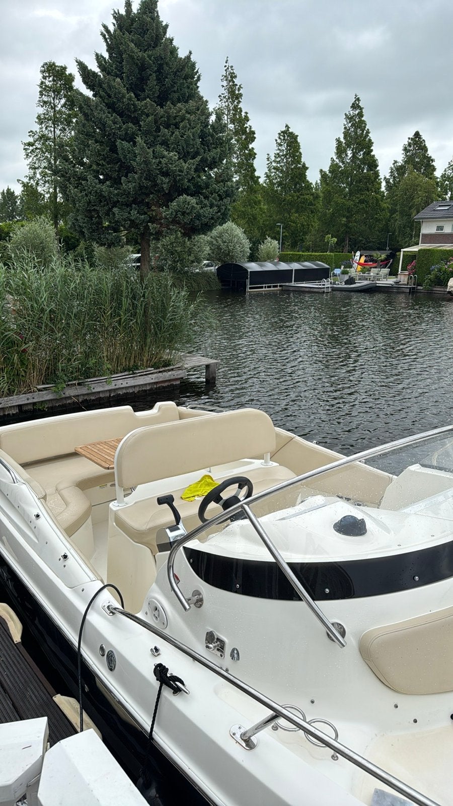 Bayliner AVANTI 8   2009 mer 5.0 mercruiser, Ophalen, Zo goed als nieuw, Overige merken