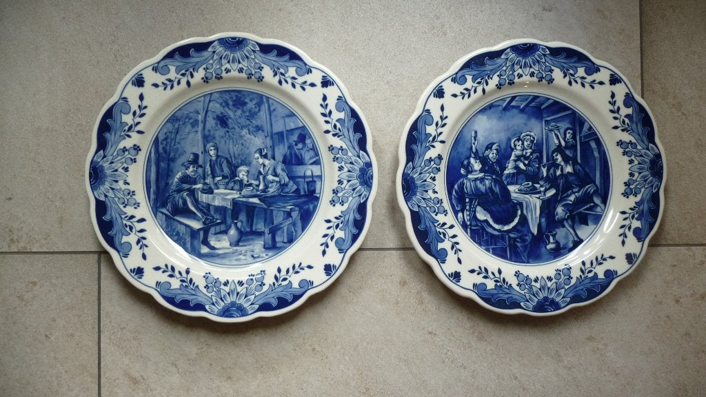 2 Delfts Blauw borden Regina (28), Antiek en Kunst, Antiek | Wandborden en Tegels, Ophalen of Verzenden