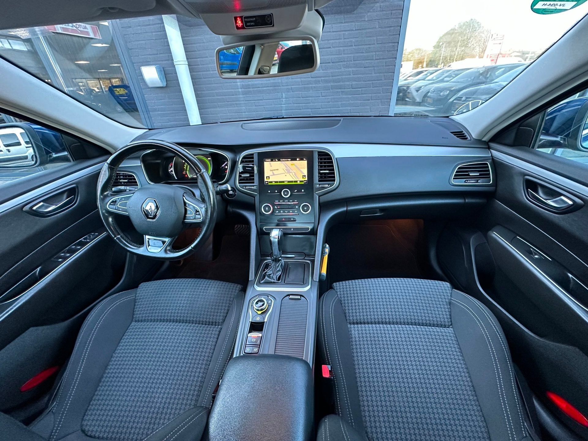 Renault Talisman 1.6 TCe Zen/2E EIG/NAVI/AIRCO/AUTOMAAT/NETT, Auto's, Gebruikt, Euro 6, 4 cilinders, 150 pk