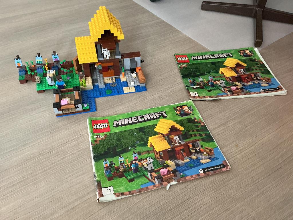 Lego Minecraft boederij 21144, Ophalen, Inclusief minifiguren, Gebruikt, Minecraft