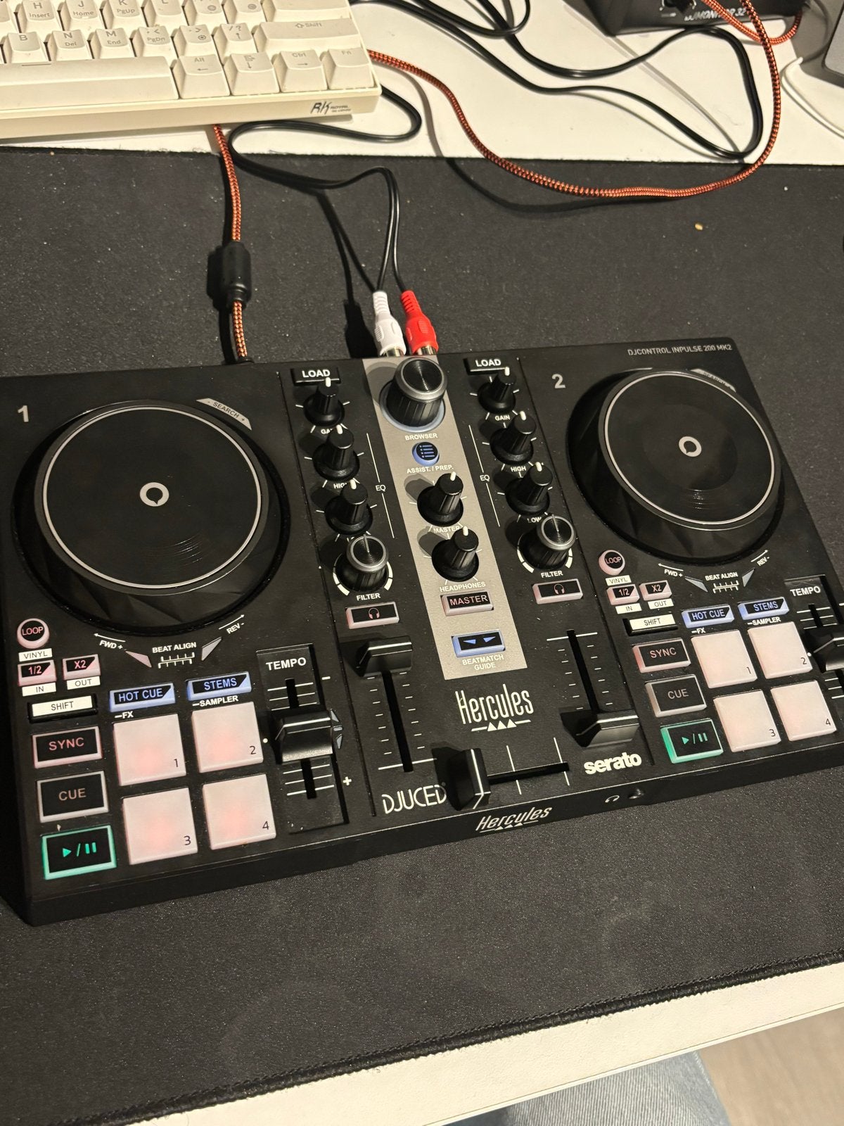 Hercules DJControl Inpulse 200 MK2 DJ-set met speakers en ko, Ophalen, Zo goed als nieuw, Dj-set, Overige merken