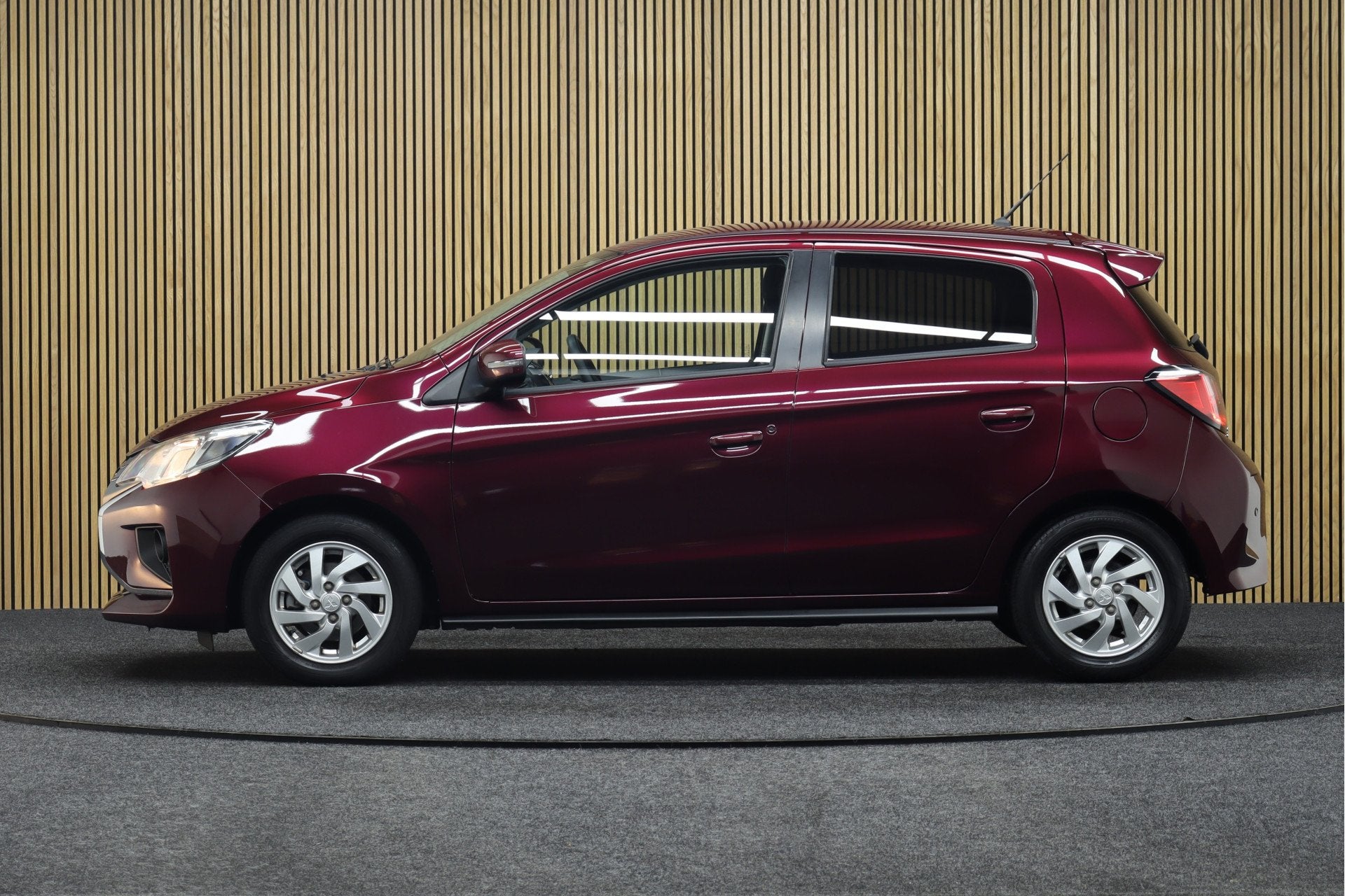 Mitsubishi Space Star 1.2 Automaat Nova | Cruise-control | C, Stof, Gebruikt, Origineel Nederlands, Bedrijf