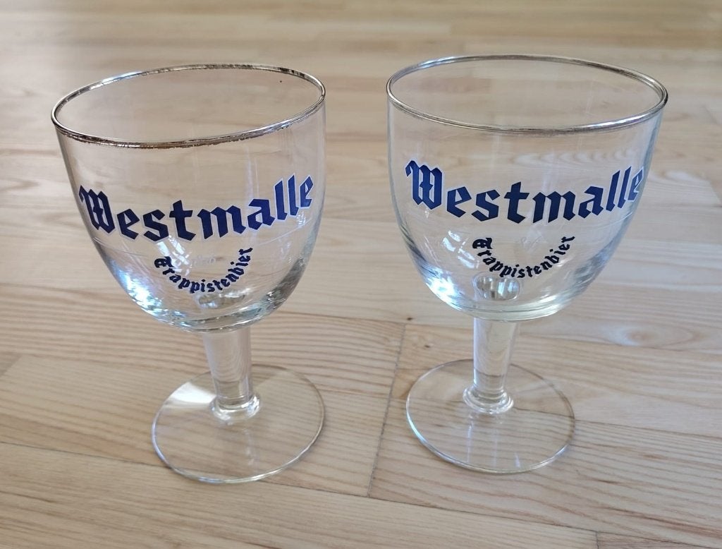 Trappistenglas met opdruk Westmalle Trappistenbier 1836 2 st, Ophalen of Verzenden, Gebruikt, Glas of Glazen, Overige merken