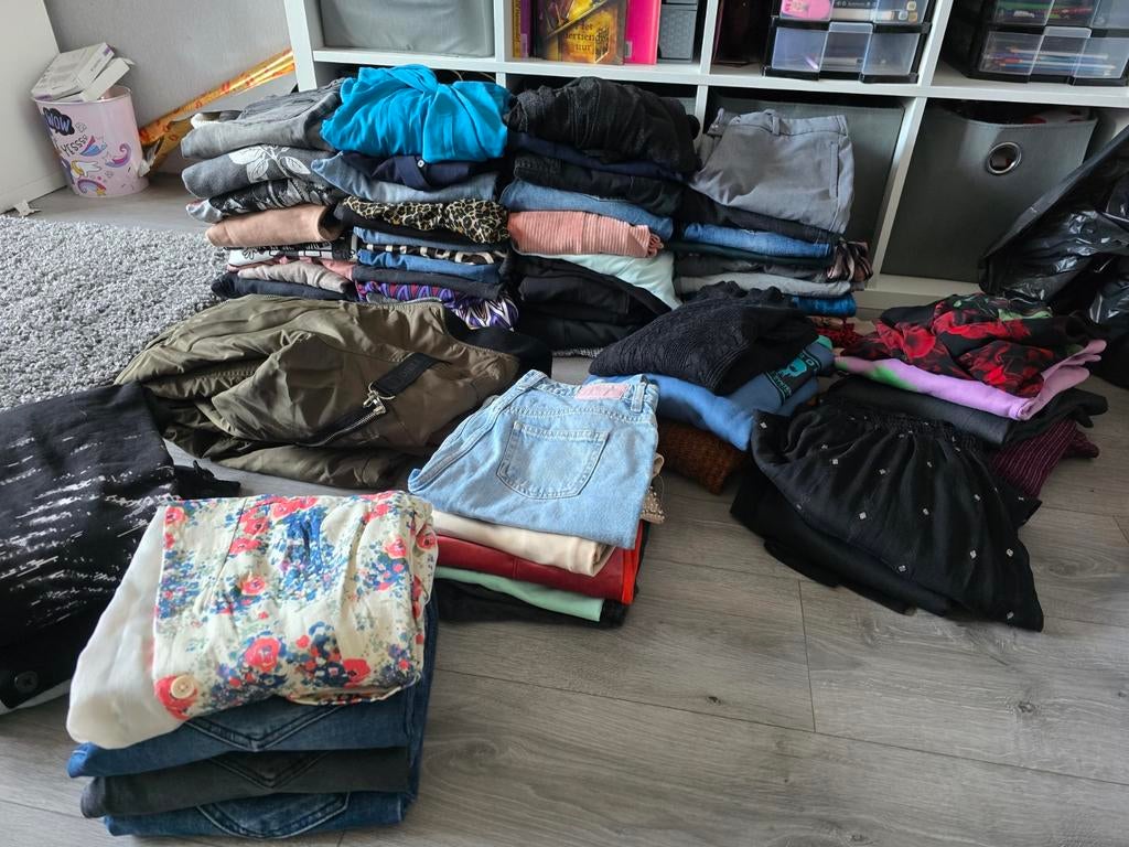 Grote kledingbundel dameskleding XS/S/M., Diverse merken, Ophalen, Gedragen