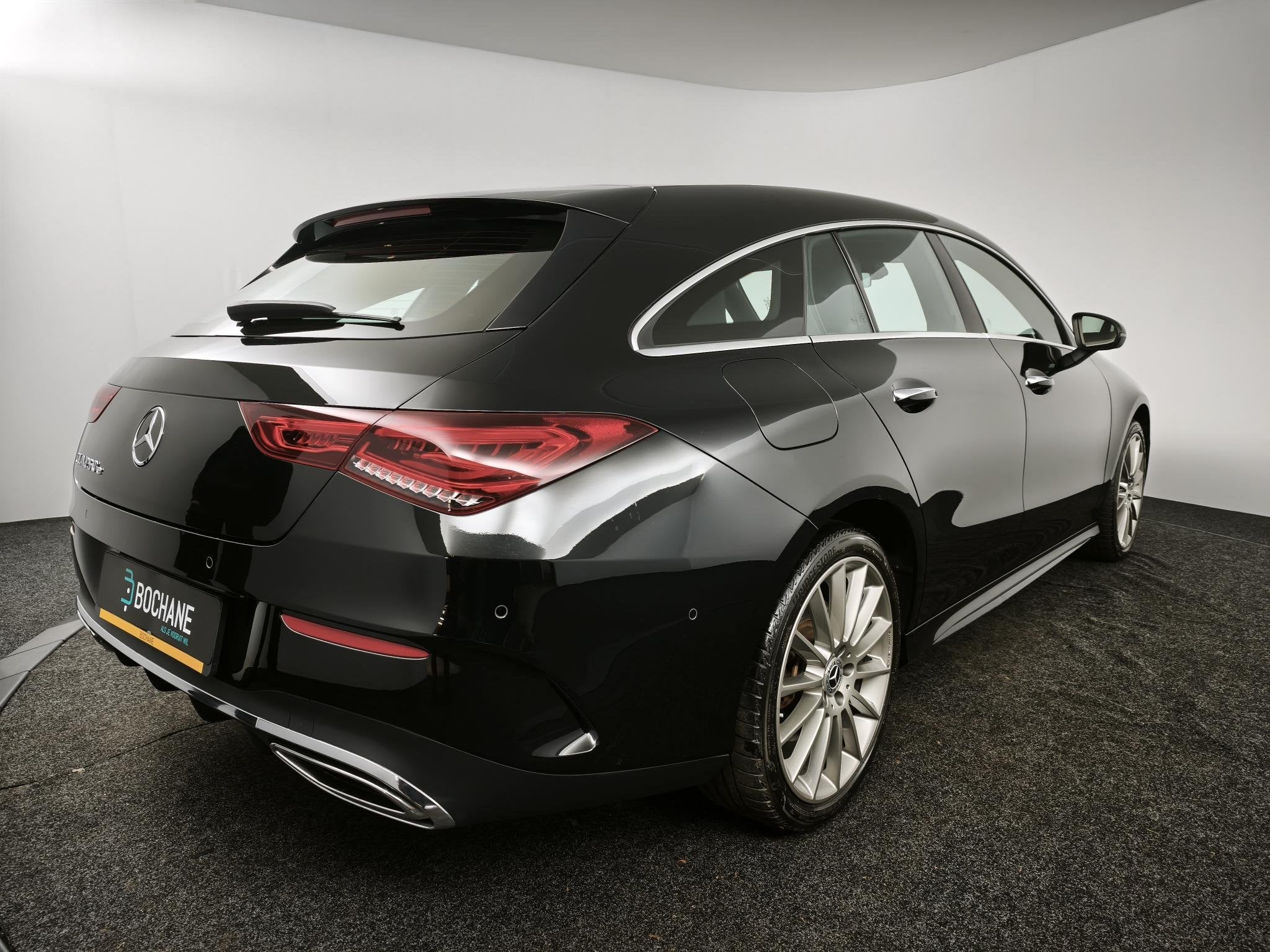 Mercedes CLA Shooting Brake 250 e AMG Line | Pano | SOH 99%, Auto's, CLA, Gebruikt, 4 cilinders, Leder en Stof