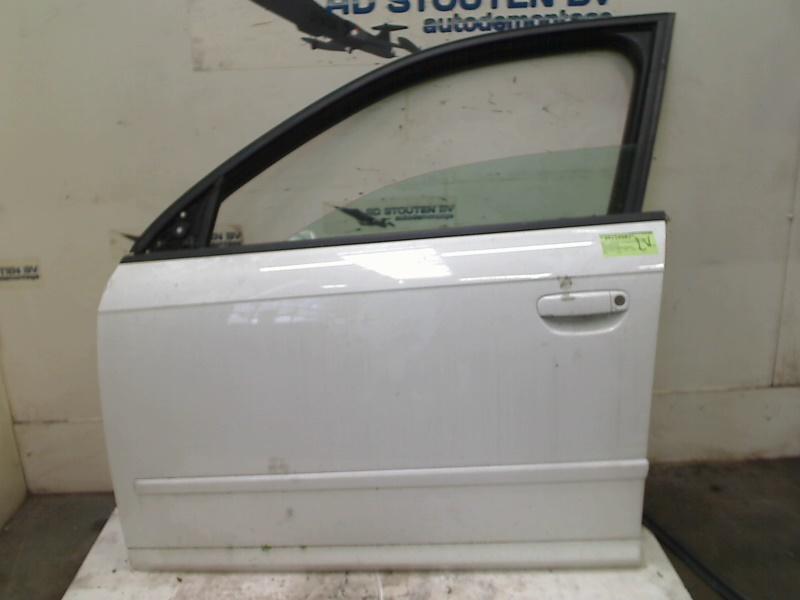 Portier Links Voor Audi A4 Avant (B7) (2004-11/2008-06), Gebruikt, Auto-Union-Straße  1, Ingolstadt 85057, , Duitsland, Info@audi.de