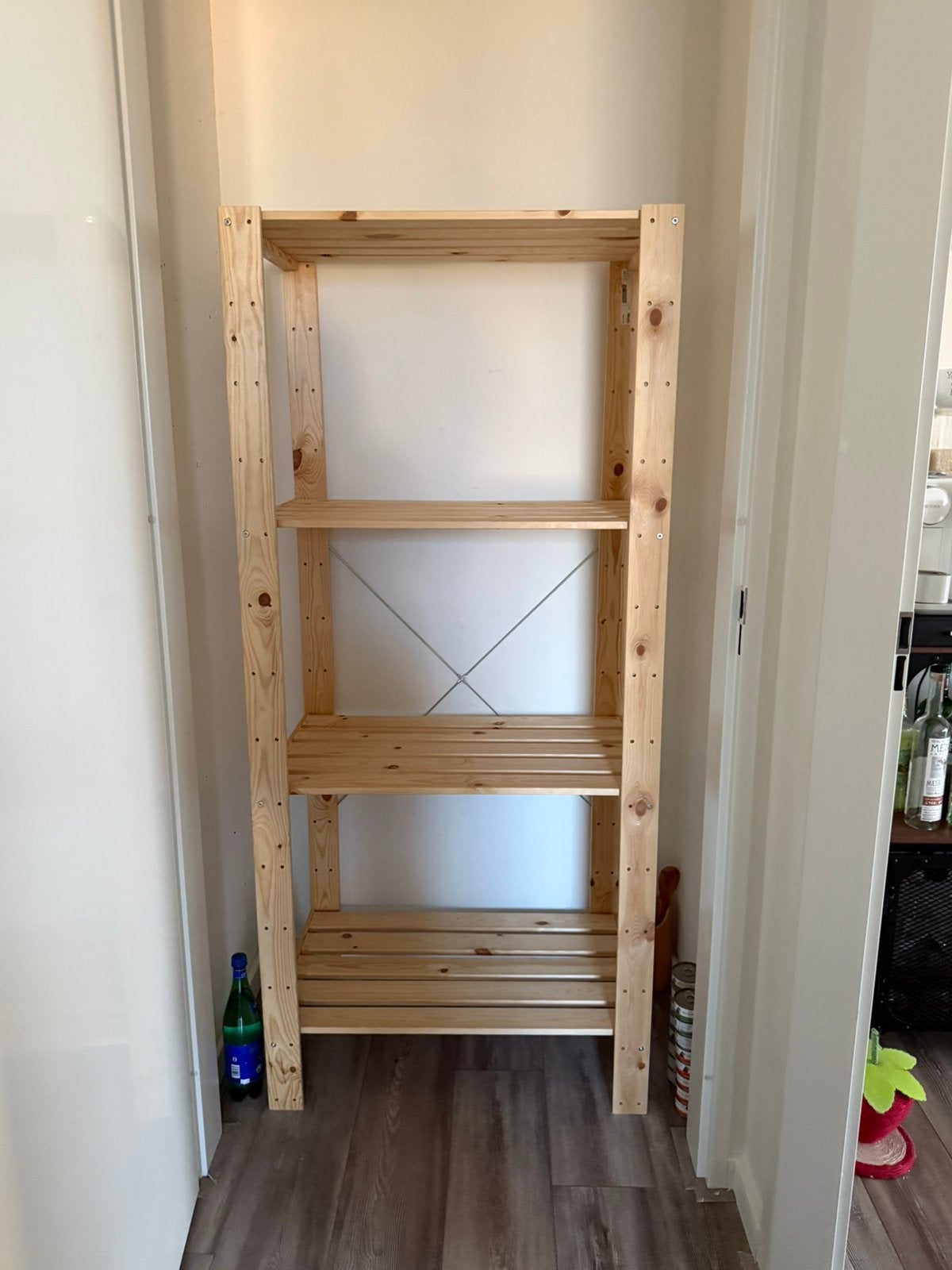 HEJNE storage shelves, Ophalen, Zo goed als nieuw