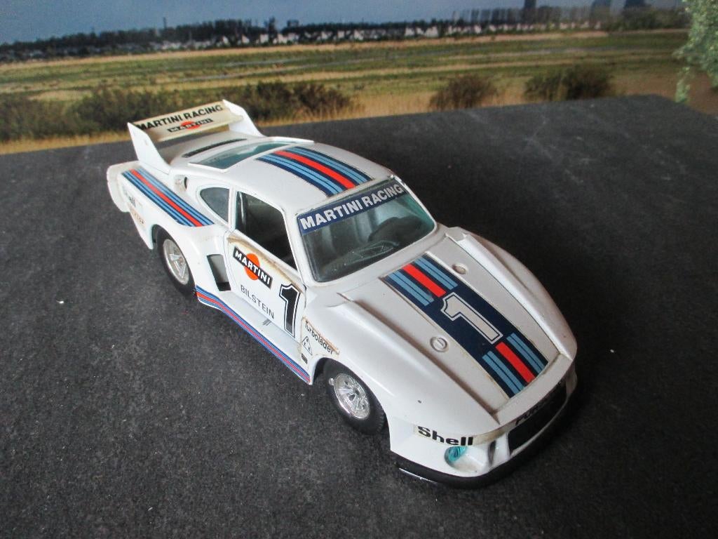 1/24 Porsche 935 TT Martini Racing #1 Bburago 0142, Ophalen of Verzenden, Gebruikt, Bburago