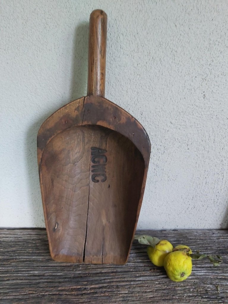 Prachtige oude houten graanschep / schep met initialen, Ophalen of Verzenden