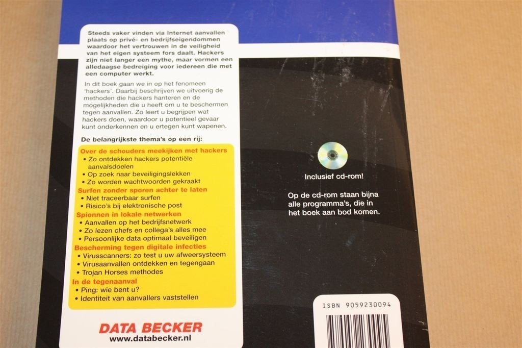 Anti-hacker Report — Werkwijze van Hackers Onthuld, Ophalen of Verzenden, Gelezen, Internet of Webdesign