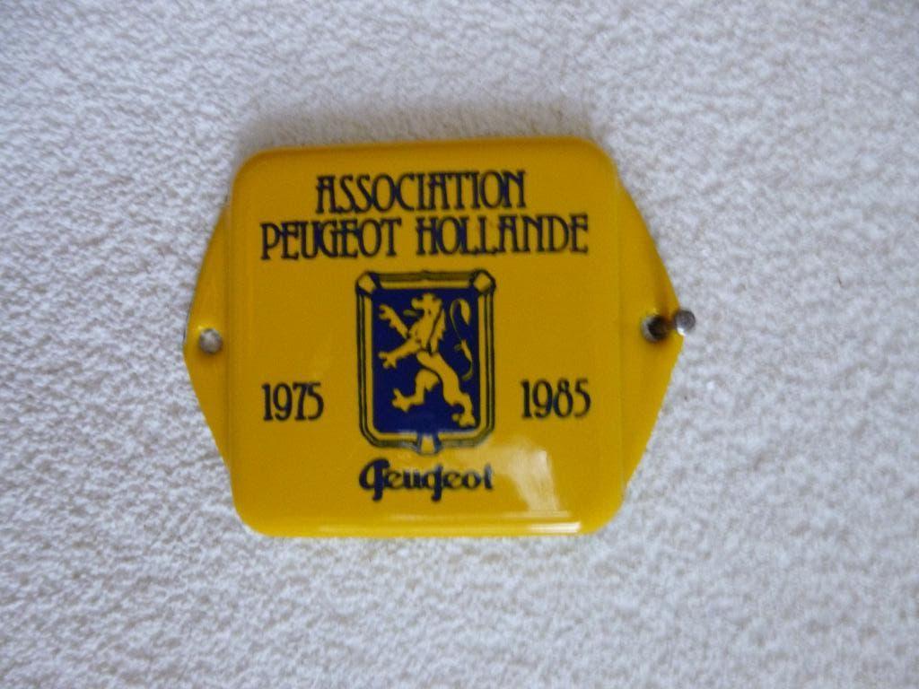 EMAILLE DEURPOSTJE"PEUGEOT ASSACIATION HOLLANDE"JAREN 70, Ophalen of Verzenden, Nieuw, Reclamebord