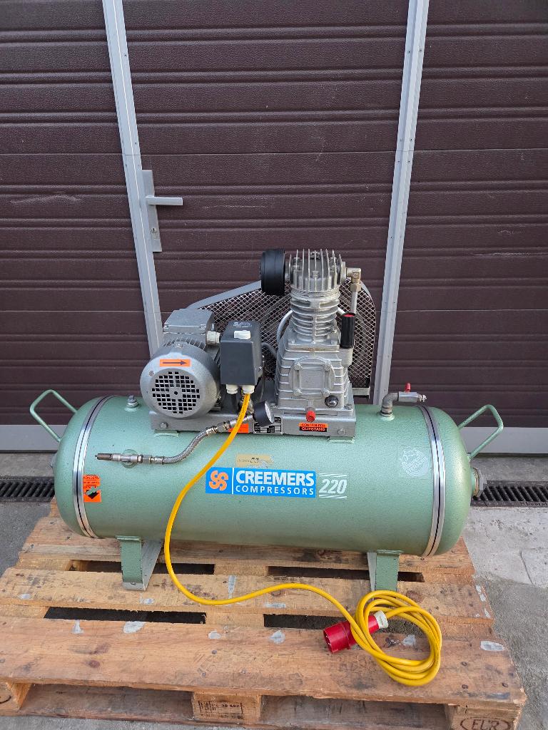 Creemers Compressor CS220/90L - 1.1kW, 10 bar, Doe-het-zelf en Verbouw, Compressors, Gebruikt, 10 bar of meer, Ophalen of Verzenden
