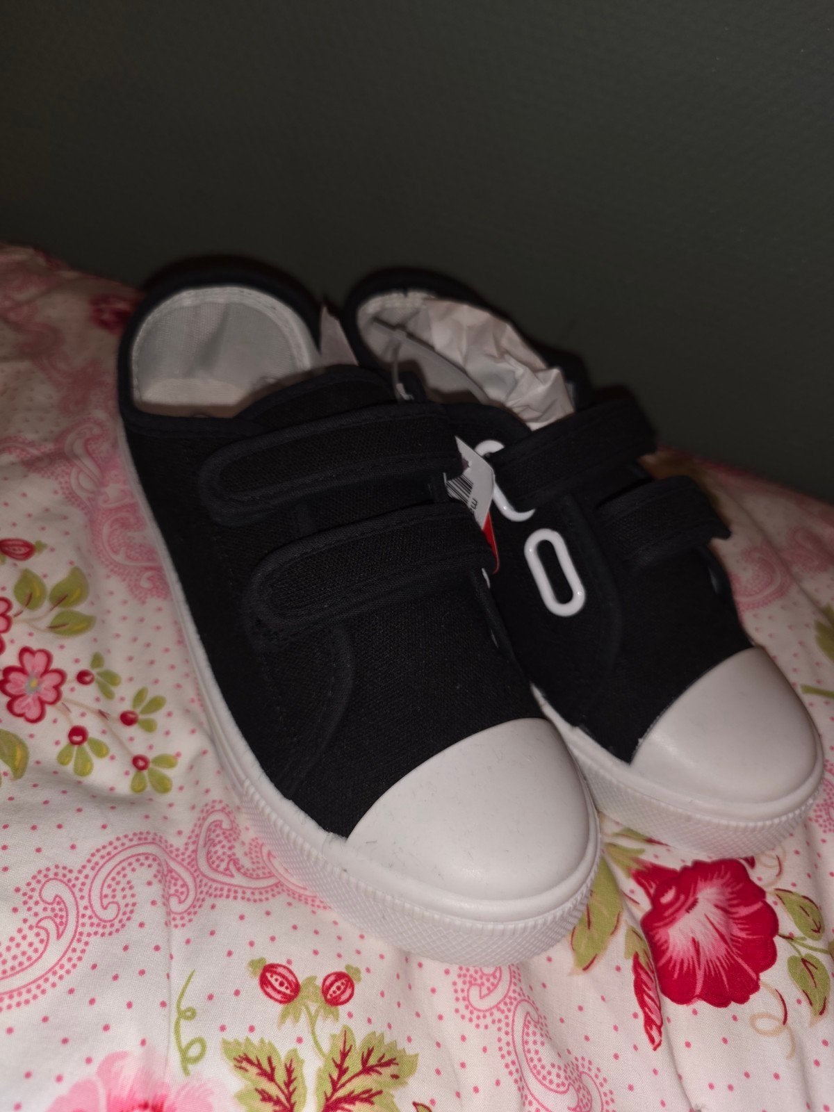 Zwarte gymschoenen maat 33/34 voor jongens of meisjes, Ophalen of Verzenden