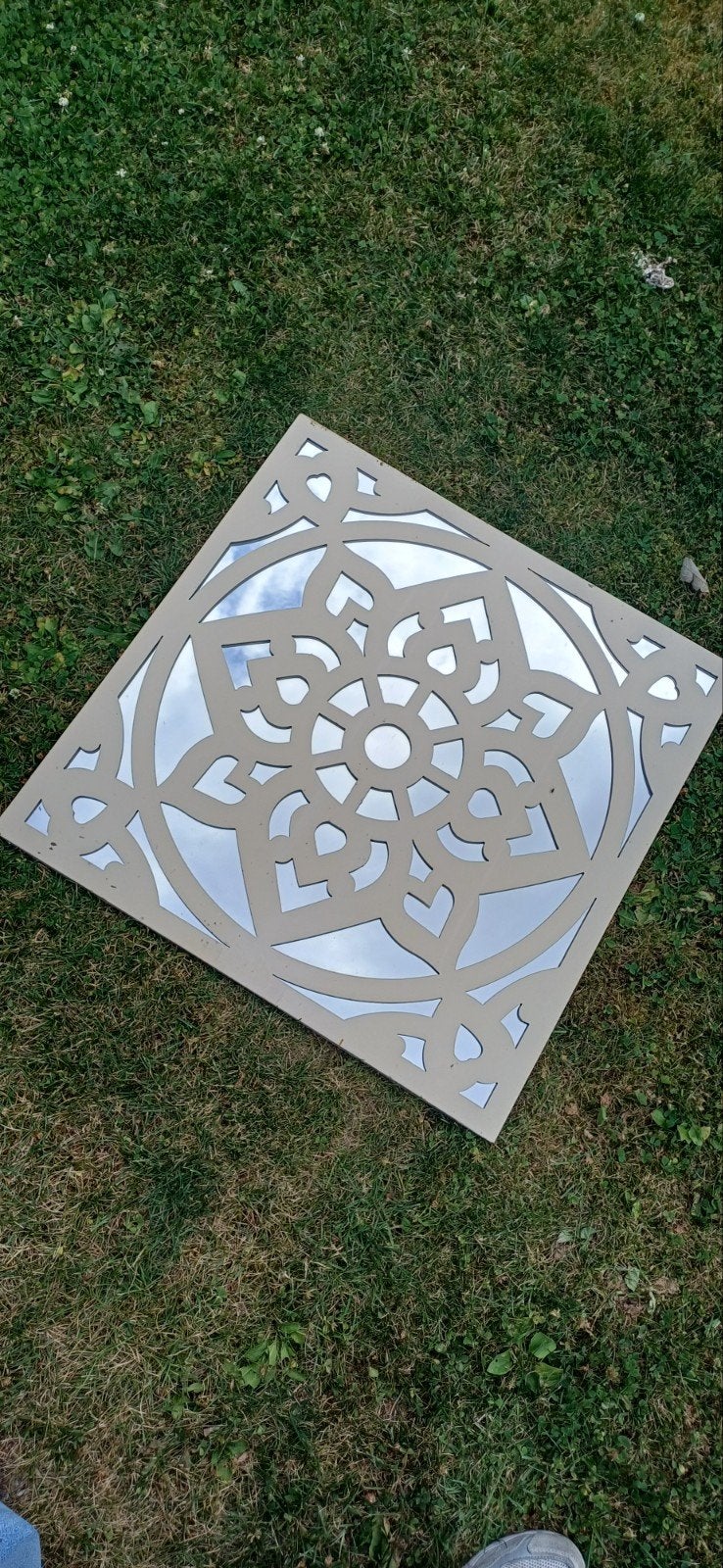 Decoratieve spiegel met sierlijk patroon, Huis en Inrichting, Ophalen, Gebruikt, Vierkant, 50 tot 75 cm