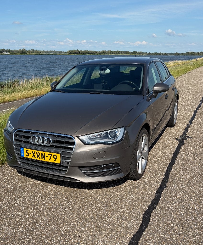 Audi A3 1.4 Tfsi 110KW SB S-tronic 2014 Grijs, Auto's, Audi, 4 cilinders, 1210 kg, Leder en Stof, Origineel Nederlands