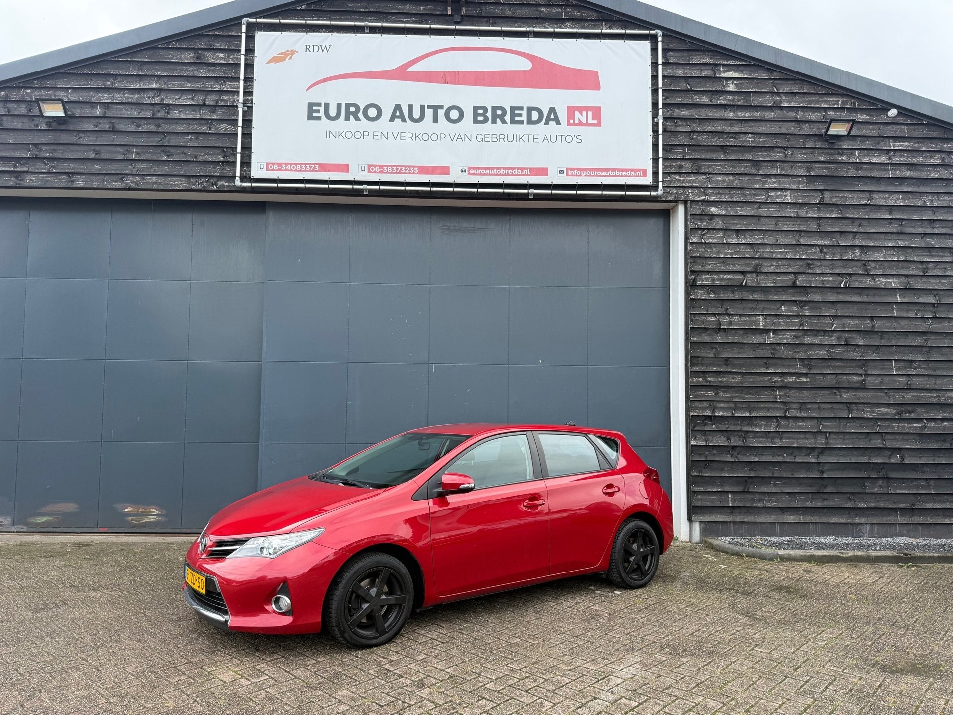 Toyota Auris 1.6 Aspiration Automaat, Auto's, Euro 5, 450 kg, Gebruikt, 4 cilinders