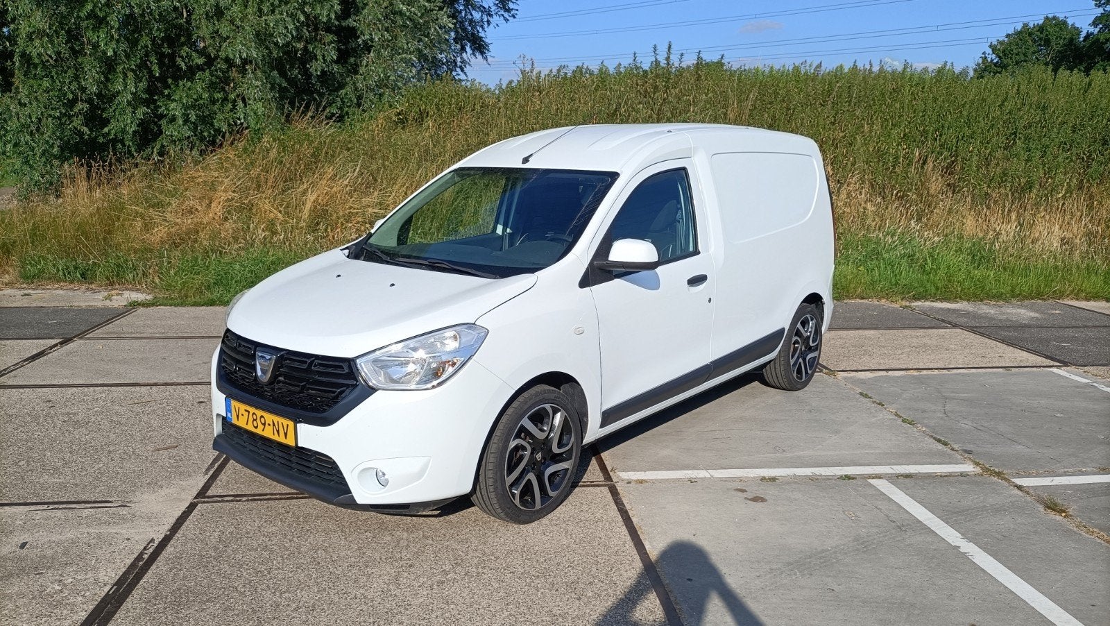 Dacia Dokker Van 1.5 dCi 90pk airco 2018, Stof, 4 cilinders, Wit, Origineel Nederlands