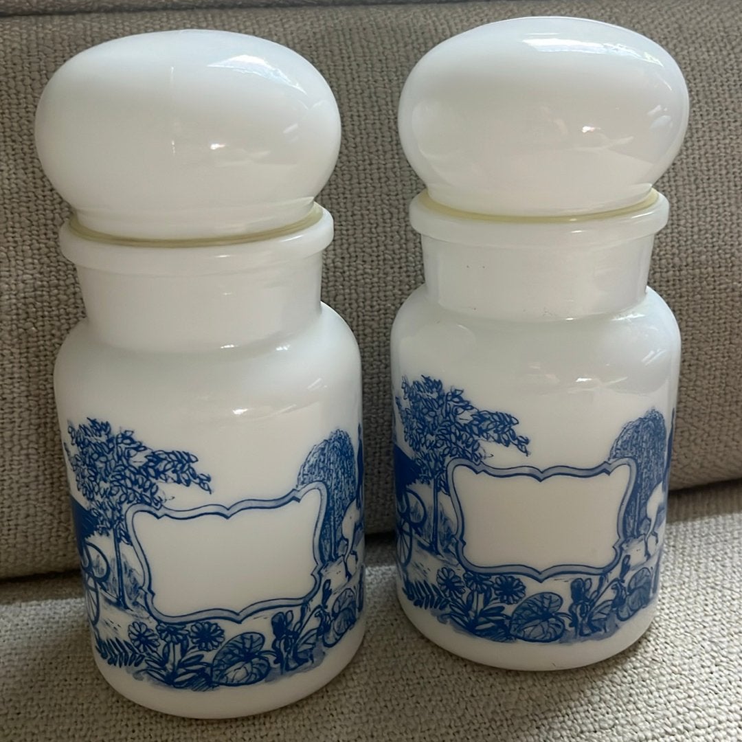 2 Vintage Belgische melkglazen apothekerspotten, Ophalen of Verzenden