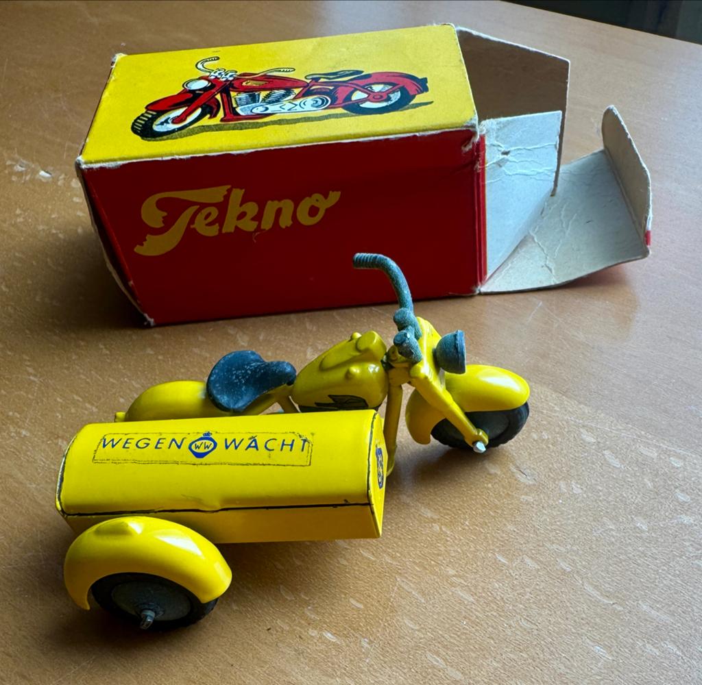 Tekno Wegenwacht Motor met Zijspan ANWB  (nr. 764), Ophalen, Gebruikt, Auto, Overige merken