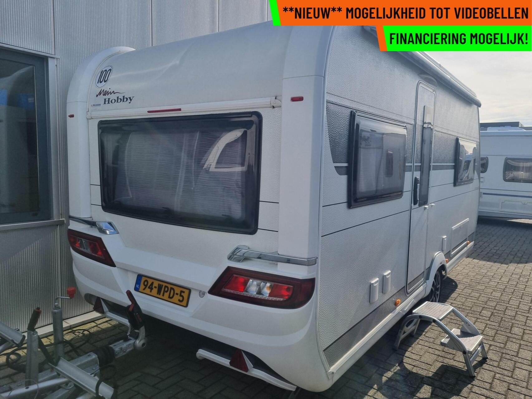 Hobby 460 UFE excellent MOVER + ZAKLUIFEL + FIETSENDRAGER, Caravans en Kamperen, Serviceluik, Rondzit, Hobby, Bedrijf