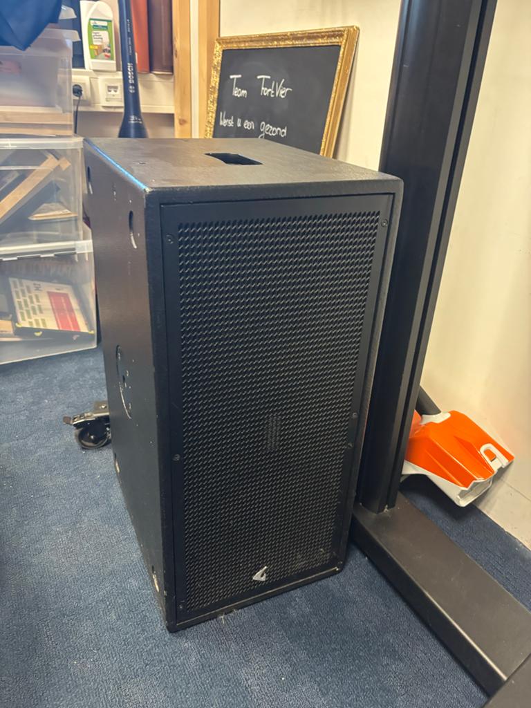 Axiom SW218P  2x18” Subwoofer – High End PA Bass, Audio, Tv en Foto, Luidsprekers, Gebruikt, Subwoofer, 120 watt of meer, Ophalen