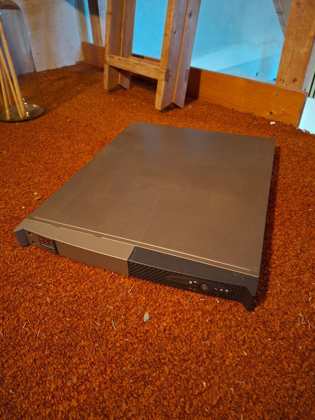 MGE UPS Systems Evolution 1550 - Stroomvoorzien, Ophalen, Gebruikt