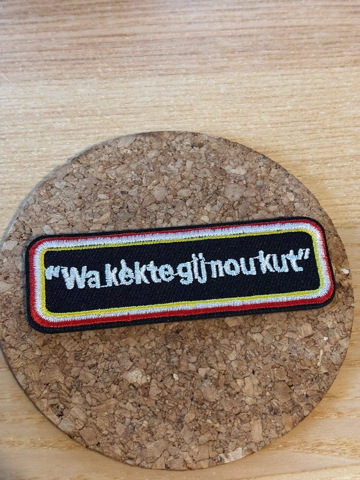 Oeteldonk embleem 15, Kleding | Heren, Verzenden, Zo goed als nieuw, Overige maten