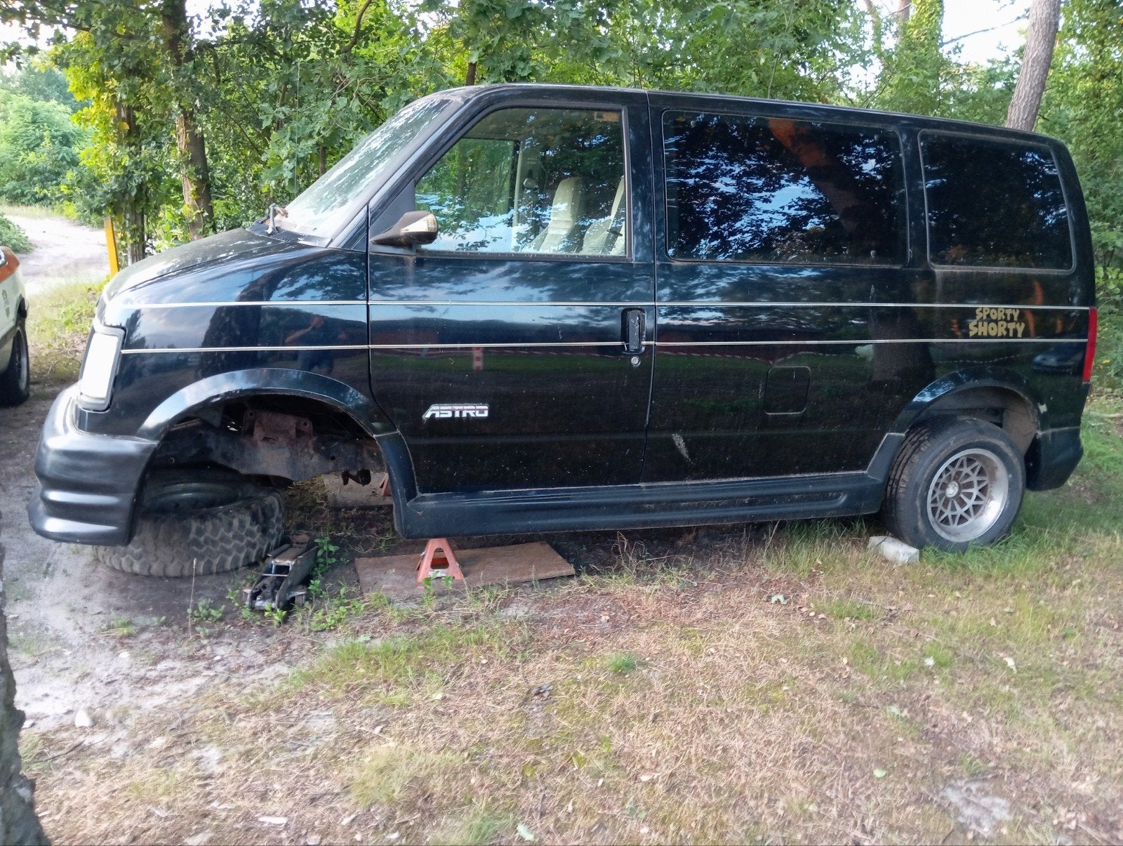 Chevrolet Astro shorty, Ophalen, Chevrolet