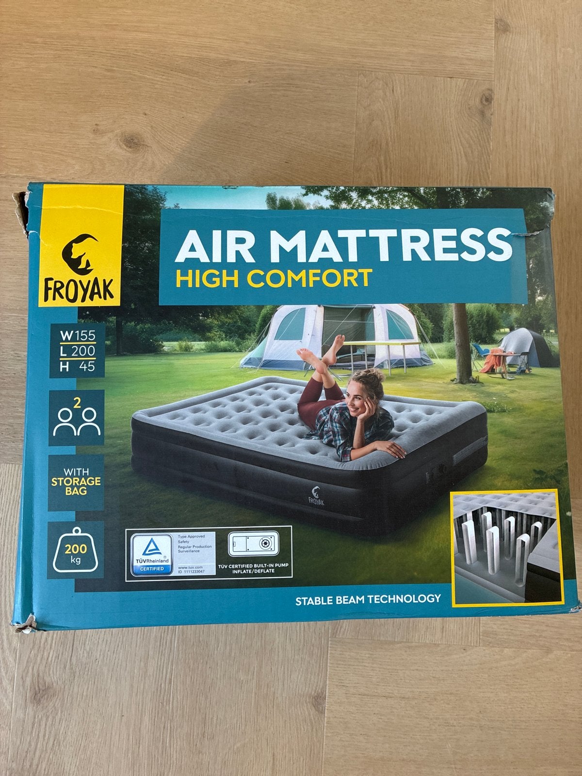 Froyak Luchtbed High Comfort met Ingebouwde Pomp, Caravans en Kamperen, Luchtbedden, Ophalen of Verzenden, Ingebouwde pomp, Zo goed als nieuw