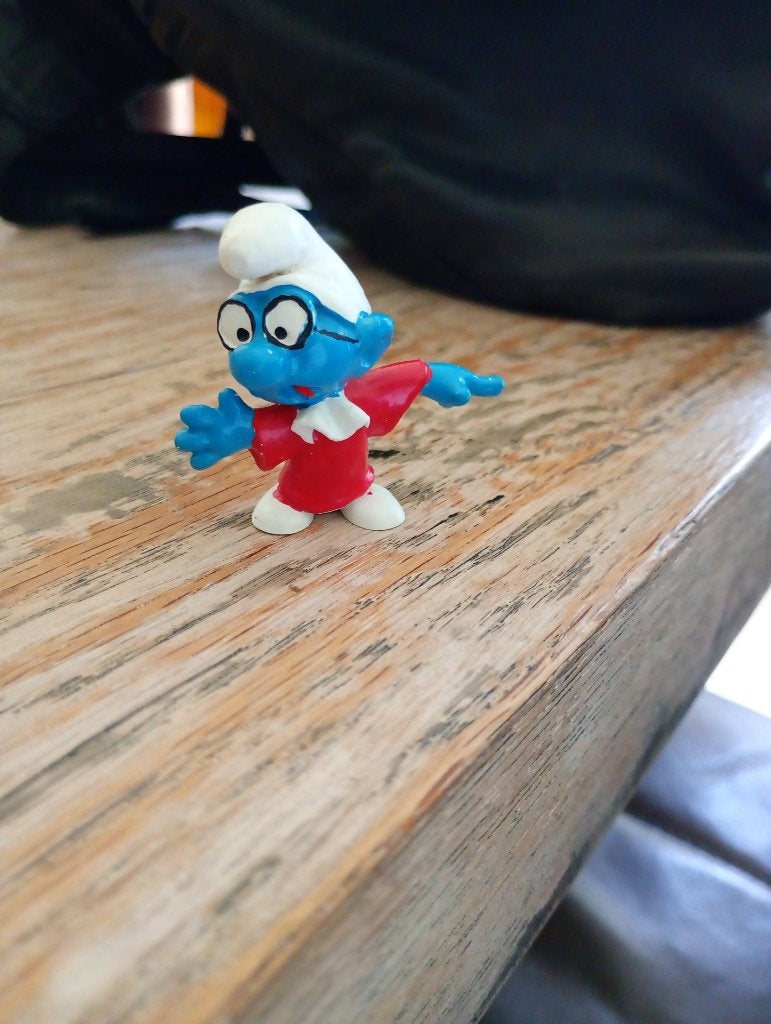 advocaat bril smurf peyo, Ophalen of Verzenden, Zo goed als nieuw, Verschillende Smurfen, Poppetje, Figuurtje of Knuffel