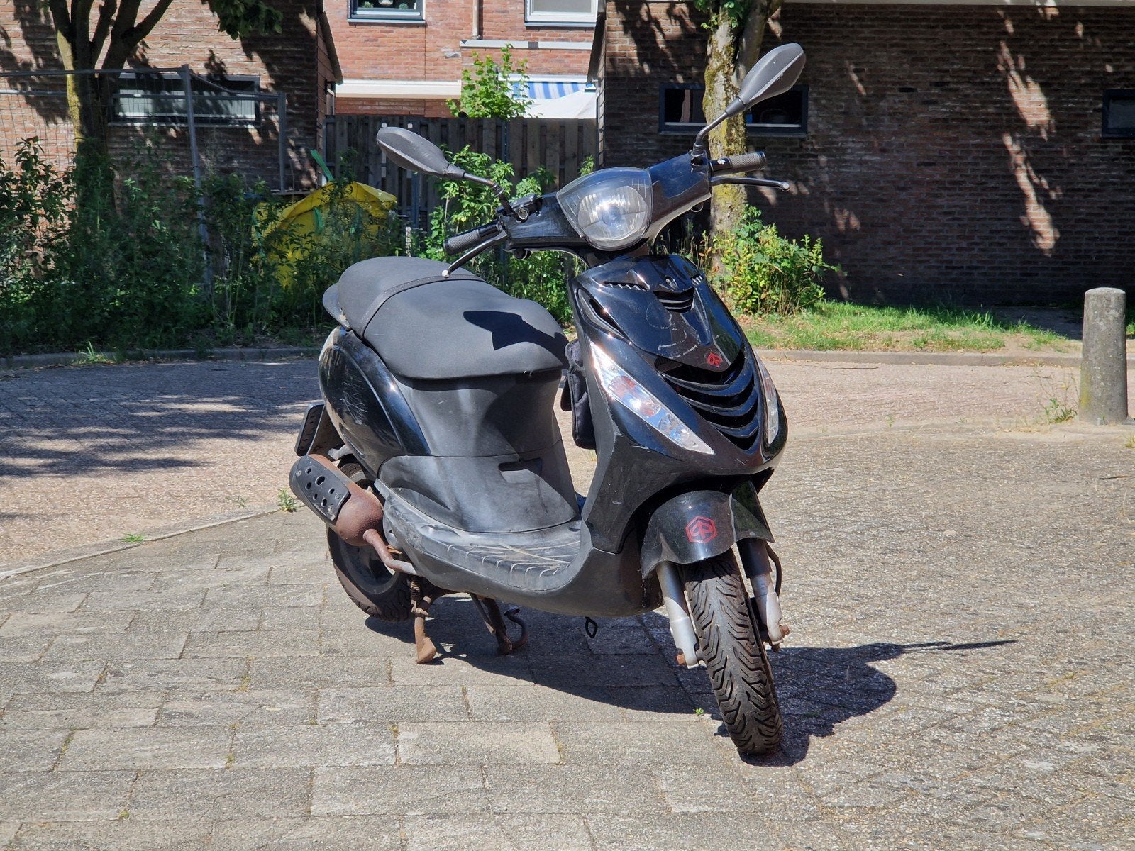 Piaggio Zip geel kenteken, Fietsen en Brommers, Scooters | Peugeot, Ophalen, Gebruikt, Overige modellen, Maximaal 45 km/u