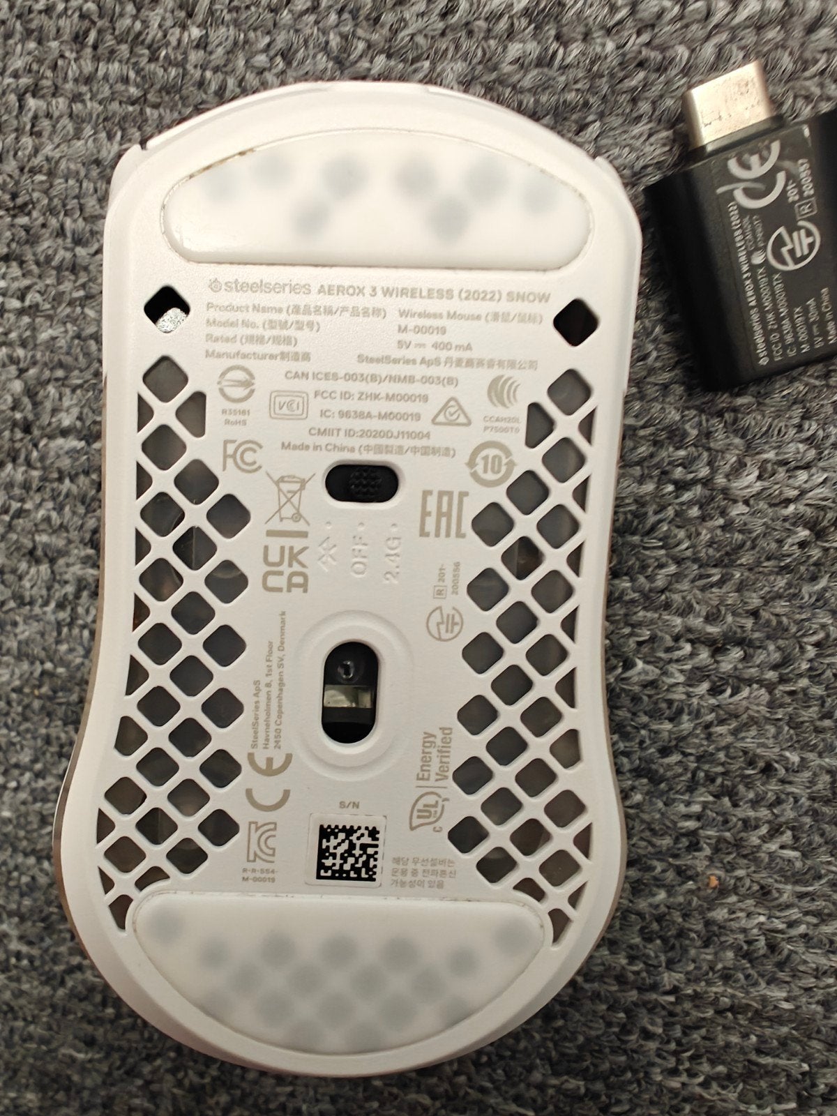 SteelSeries Aerox 3 Wireless (2022) Snow Gaming Muis, Ophalen, Rechtshandig, Muis, Gebruikt