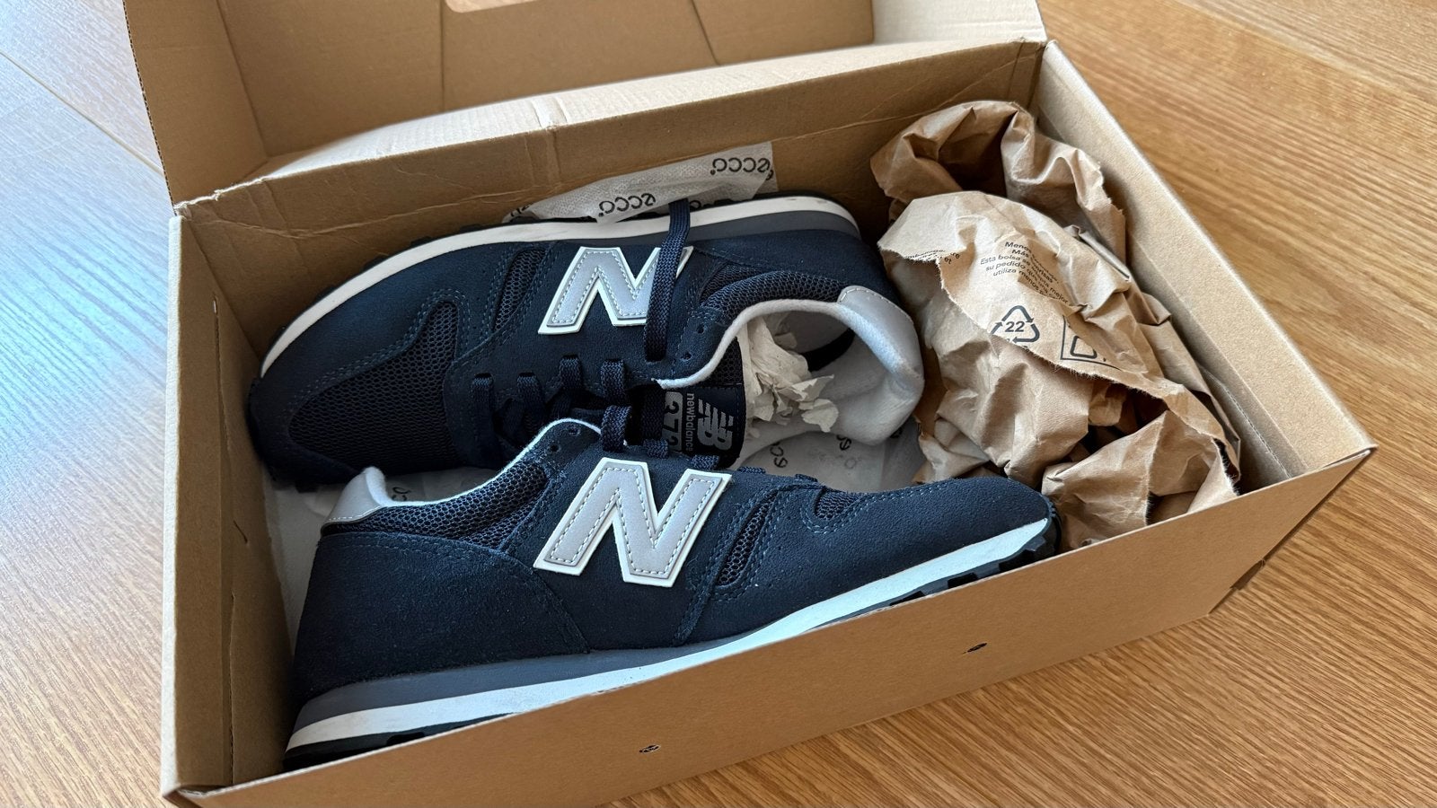 Nieuwe New Balance 373 Sneakers Blauw Maat 39.5, Kleding | Dames, Schoenen, Ophalen of Verzenden, Nieuw, Blauw, Sneakers of Gympen