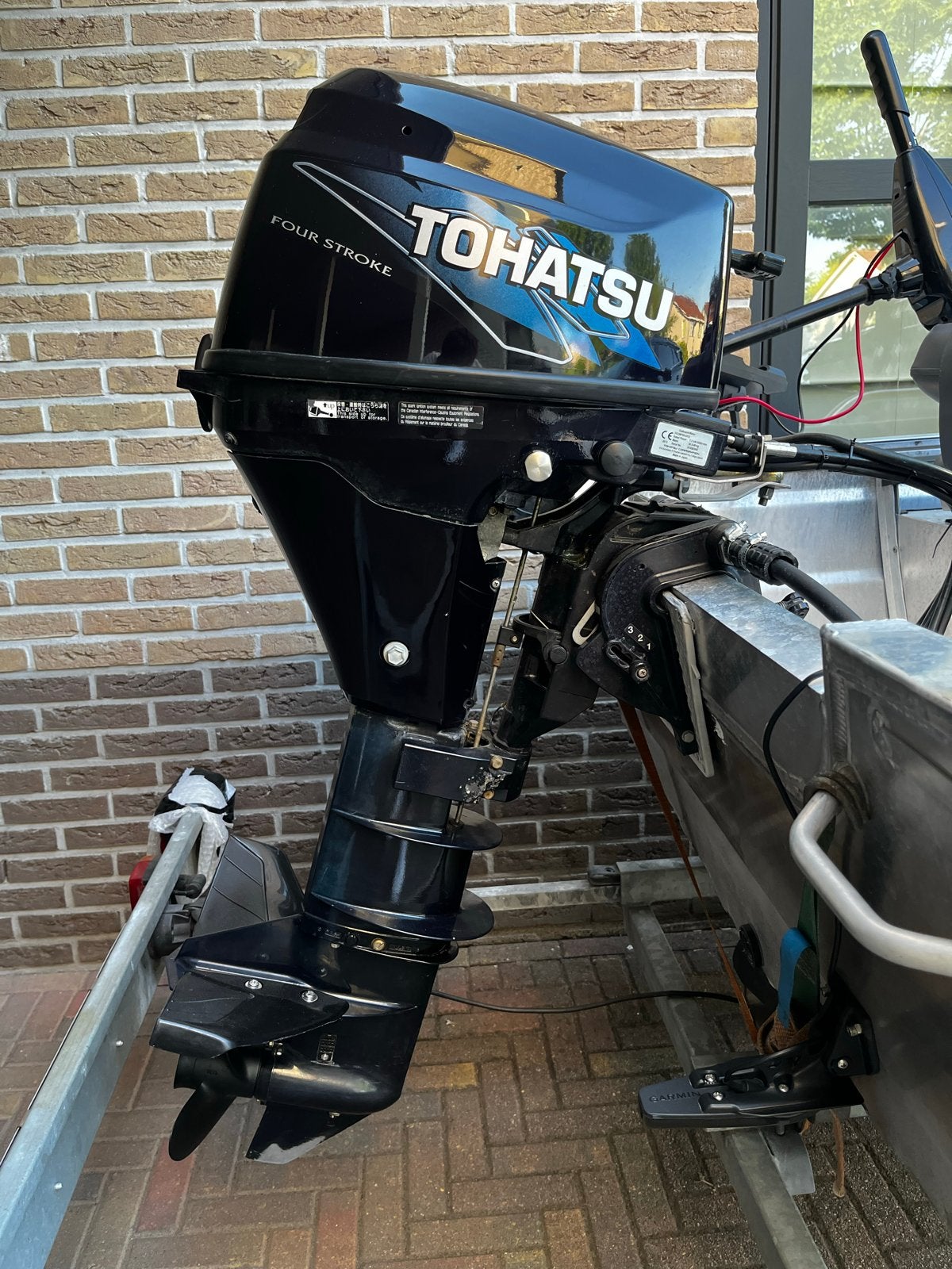 Tohatsu 9.8 PK Buitenboordmotor met Afstandsbediening, Verzenden, Zo goed als nieuw, Met afstandsbediening, 5 tot 10 pk