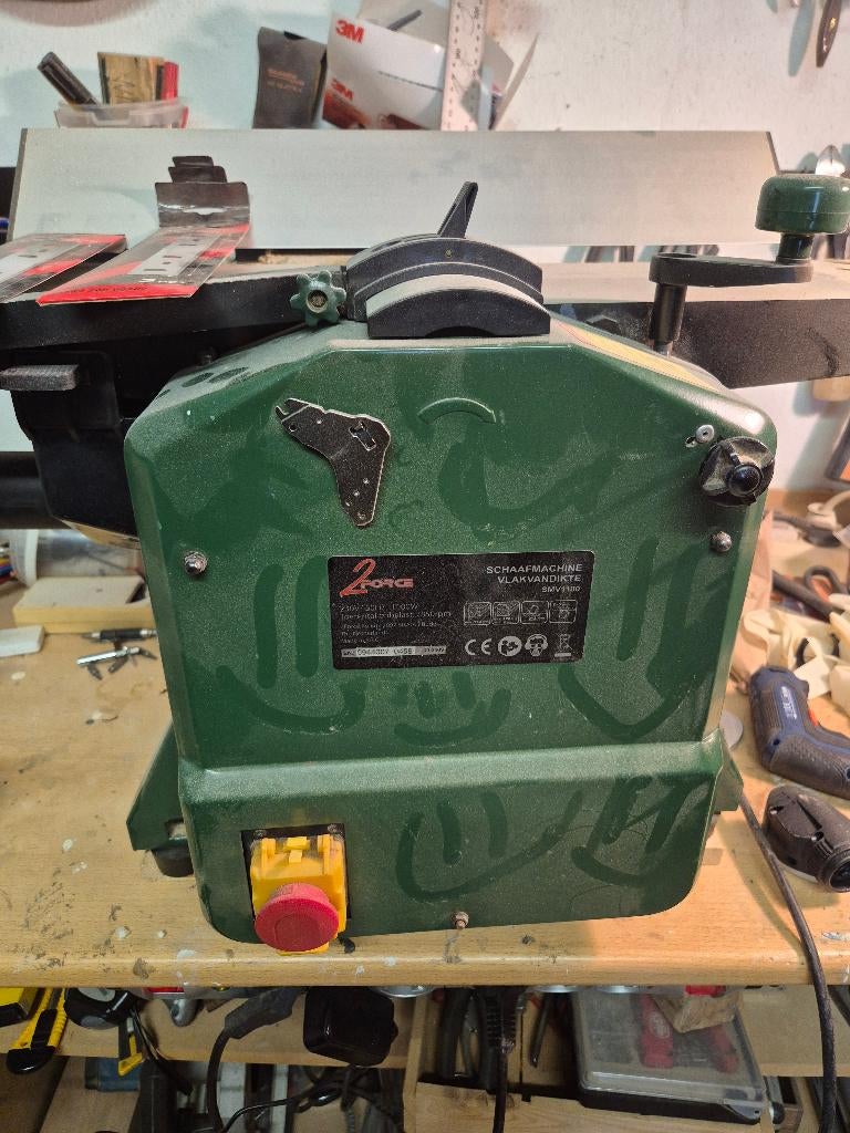 Vlakvandikte schaafmachine met 2 paar nieuwe messen, Doe-het-zelf en Verbouw, Ophalen, Gebruikt, Elektrisch