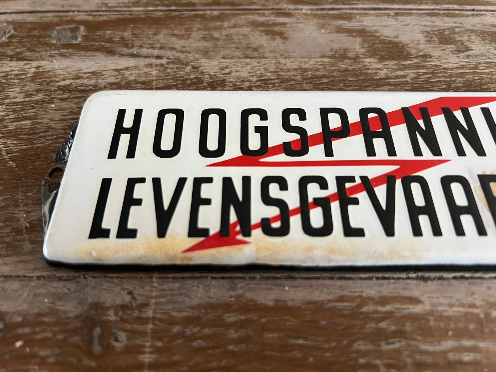 OUD BORDJE “ HOOGSPANNING LEVENSGEVAARLIJK “, Ophalen of Verzenden